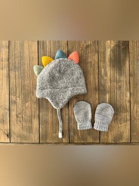 Target Gray Knit Dino Earflap Hat Colorful Spikes and Matching Mittens 0-6mo